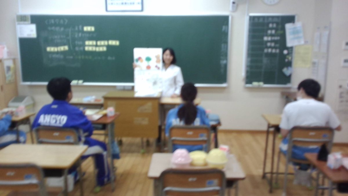 センター栄養士による巡回指導